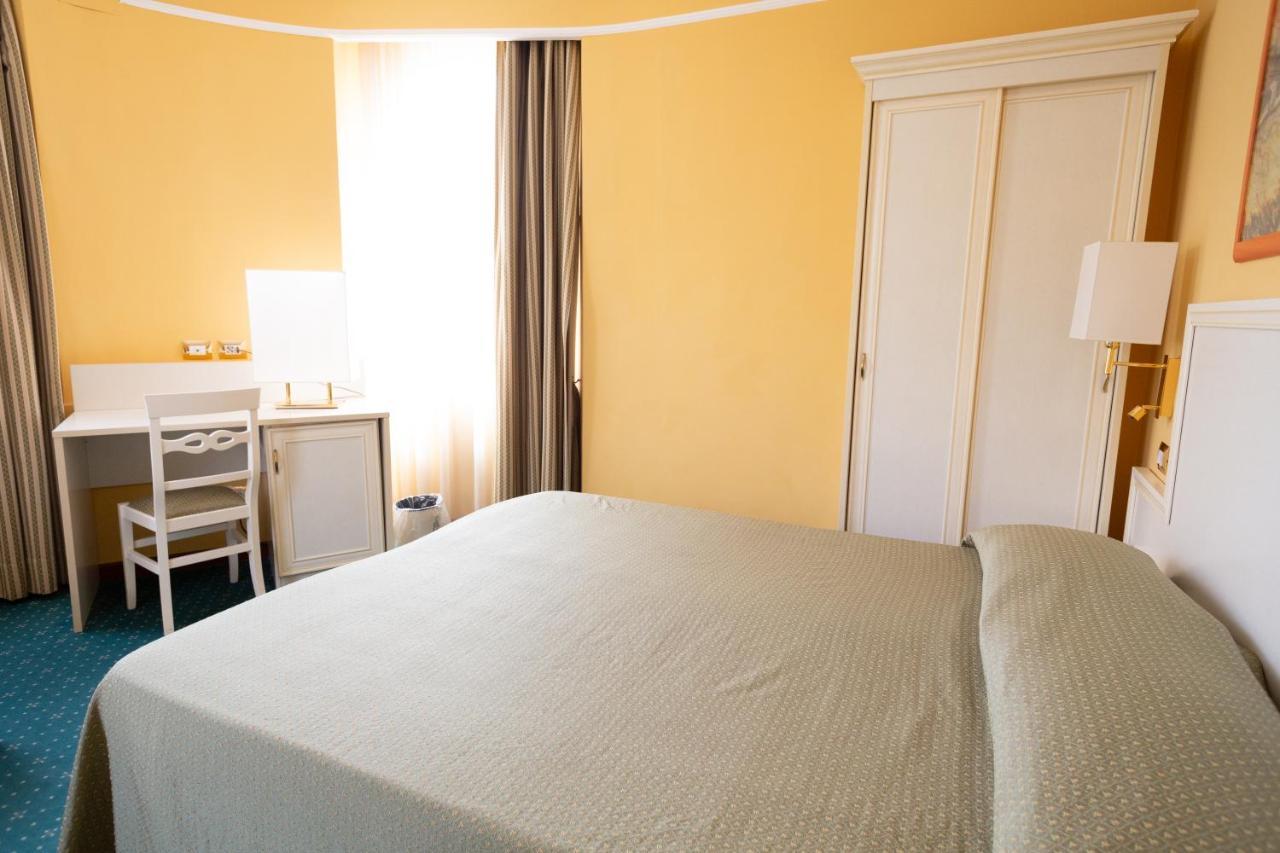 แชร์วารา พาร์ค โฮเต็ล Hotel โรม ภายนอก รูปภาพ