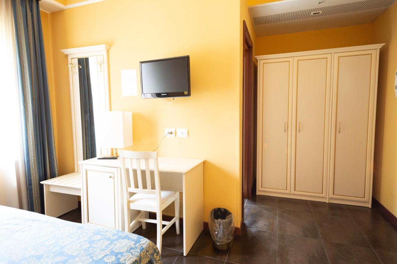 แชร์วารา พาร์ค โฮเต็ล Hotel โรม ภายนอก รูปภาพ